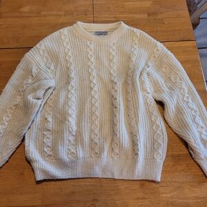 Aelfric Eden Women's Ivory Cable Knit Sweater